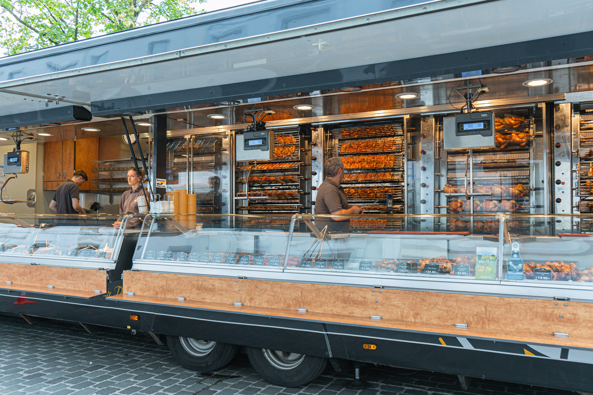 Le Roi du Poulet_Marché-19